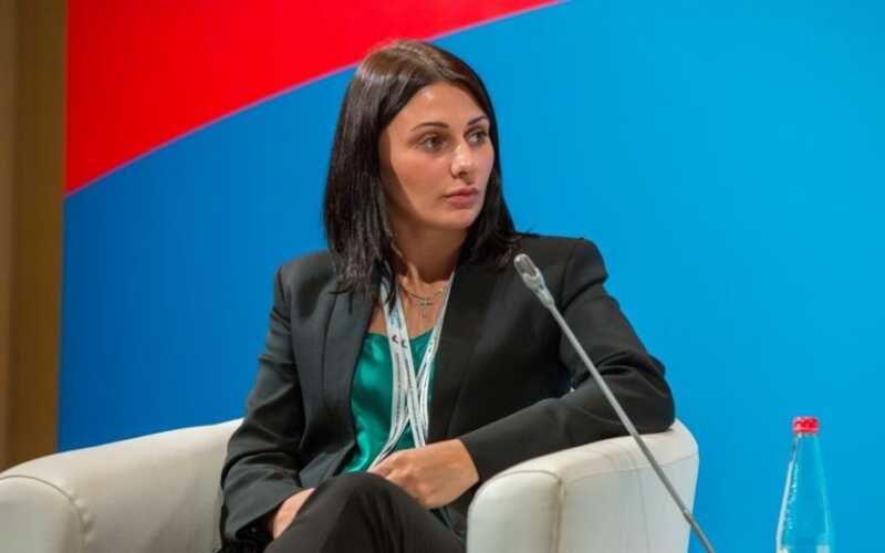 Вера Путина скрывается от долгов под новой фамилией