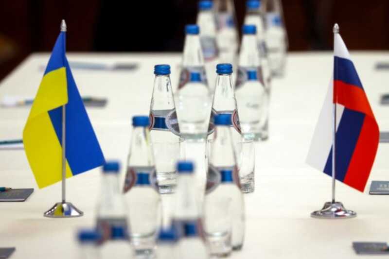 Турция и Китай могут выступить в роли посредников в мирных переговорах между Россией и Украиной вместо США