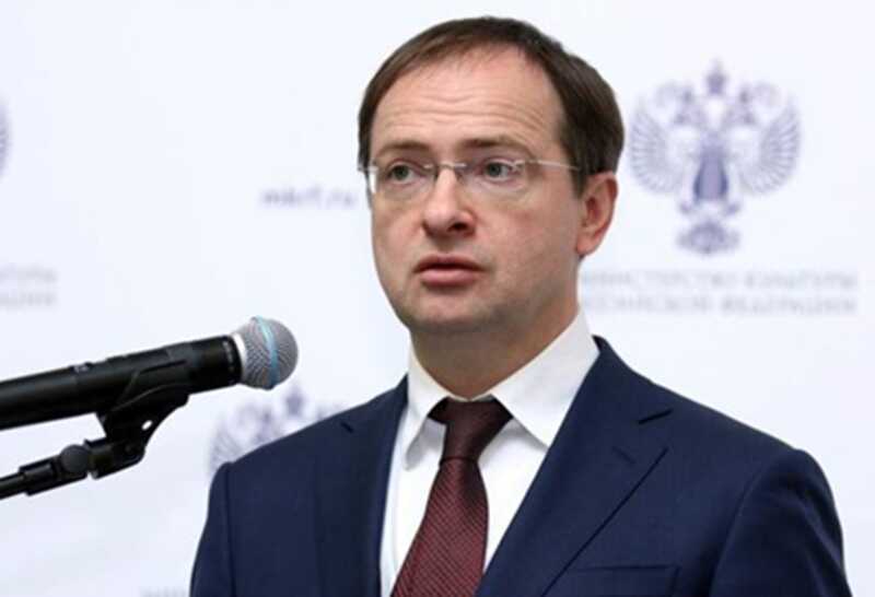Мединский не стал связывать обсуждения с прекращением огня
