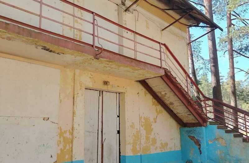 Родители выражают недовольство по поводу антисанитарных условий и плохой обстановки в лагере Ленинградской области