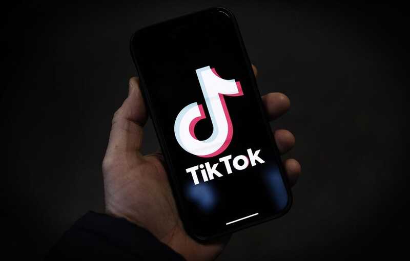Пользователи TikTok подбирают наряды на случай Третьей мировой войны
