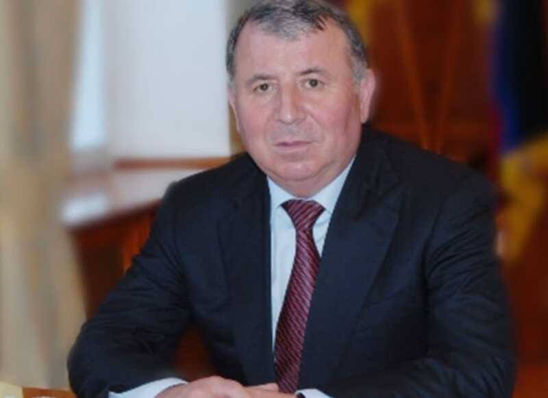 Стала известна причина обысков у государственного секретаря Дагестана