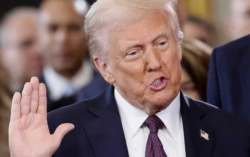 Дональд Трамп пообещал попытаться завершить конфликт в Украине посредством диалога с Путиным